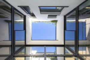 Création d'une habitation moderne type loft – réalisation Castors Basques au Pays Basque