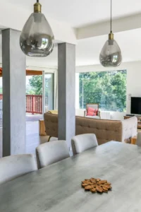 Rénovation complète et extension d'une maison – réalisation Castors Basques au Pays Basque